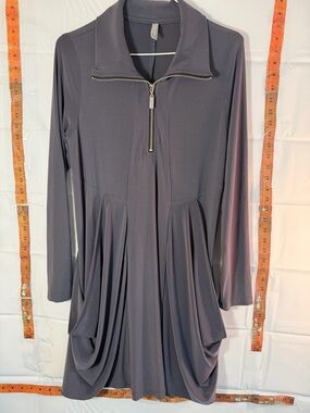Last Tango Dress Medium Gray Zip Front Long Sleeve Stretch Flowy Tunic Dress USA